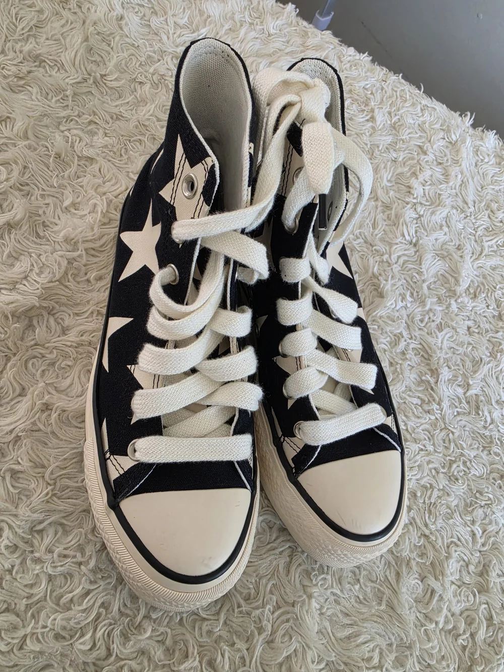 Converse Platform Chuck Taylor All Star High Top Sneakers in Black/White Star - Picture 2 of 6